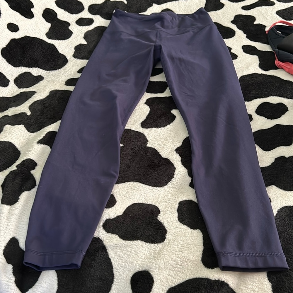 Navy blue leggings